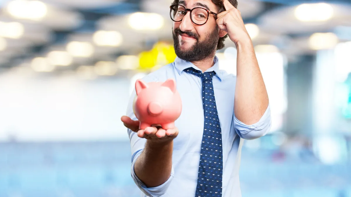 Pró-labore ou retirada de lucro: quanto tirar da empresa?